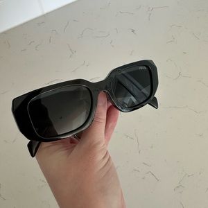 BLACK PRADA SUNGLASSES WITH CASE & BOX